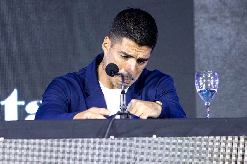Suarez se upokoji iz reprezentance: sijajna pot z 69 goli na 142 tekmah